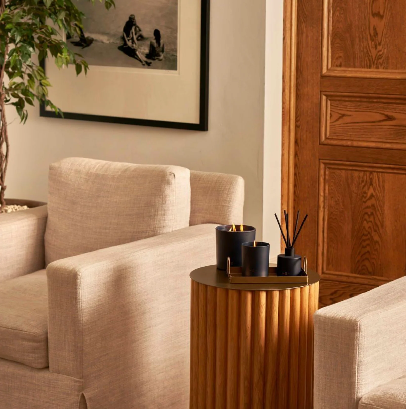 Charles Farris Grand Cascade Reed Diffuser, Smoky Cedar, Moss and Amber - Image 9