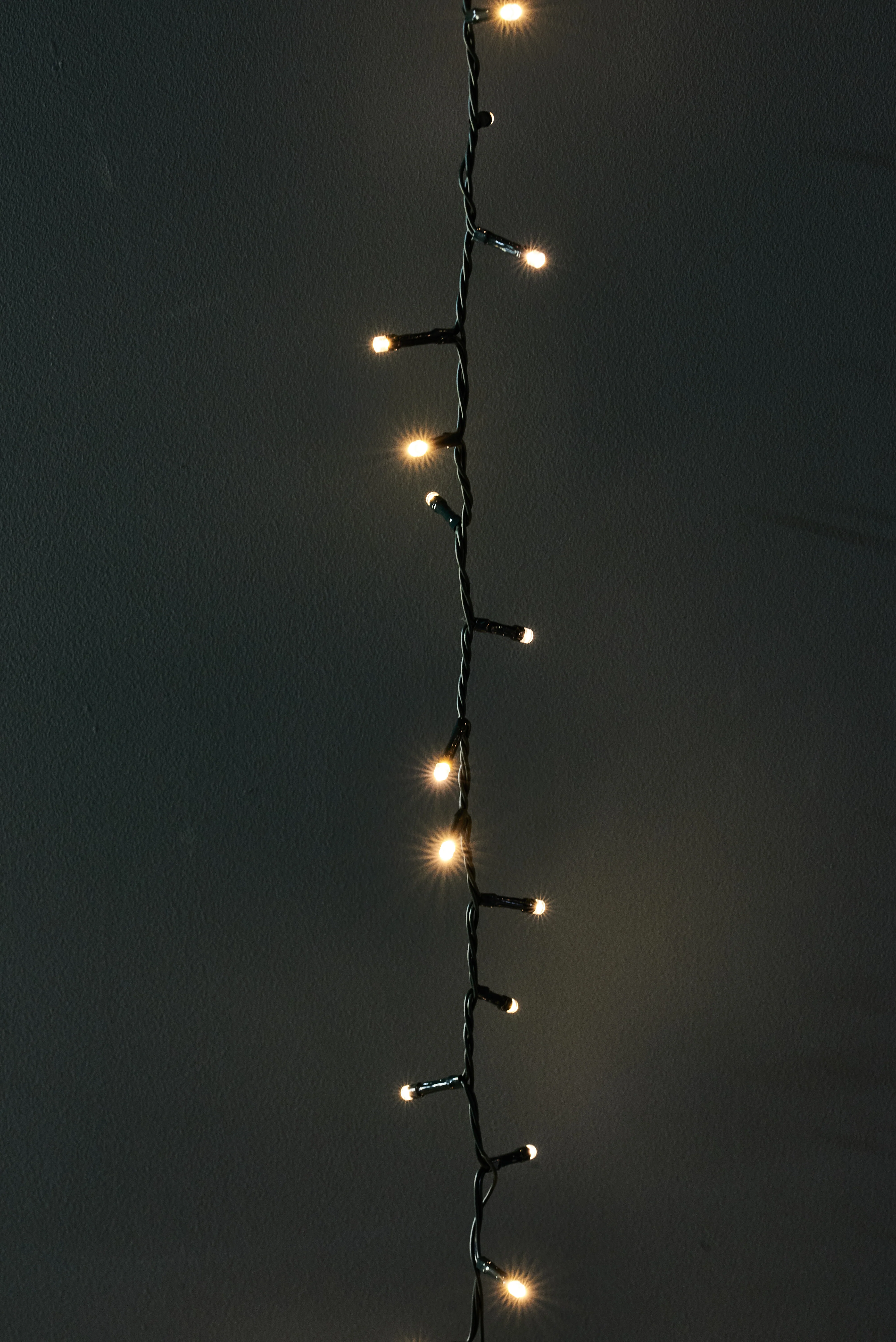 LED Pin Light, Dark Green (Mains Powered) - Image 4
