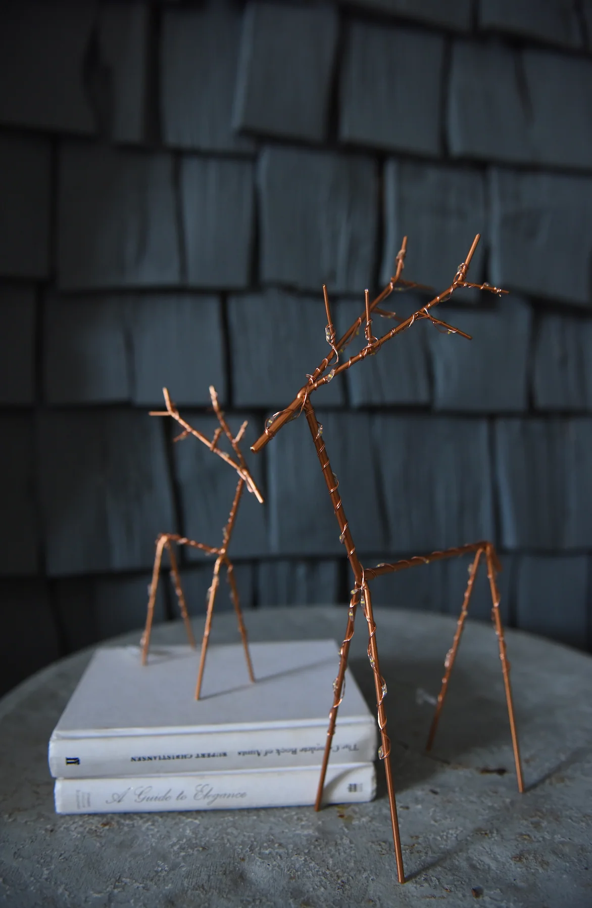 LED Table Top Wire Deer, Small (Battery Operated) - Image 4