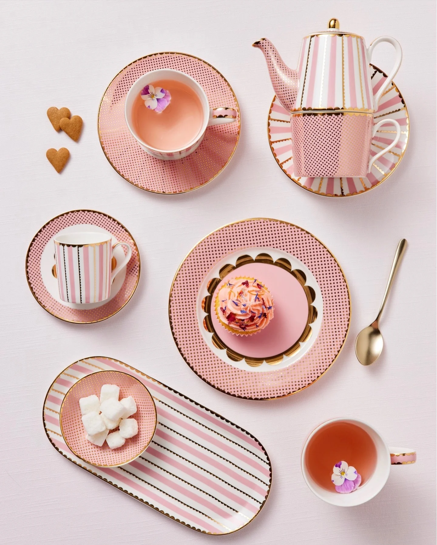 Maxwell & Williams Teas & C's Regency Tea Plate, Pink - Image 3