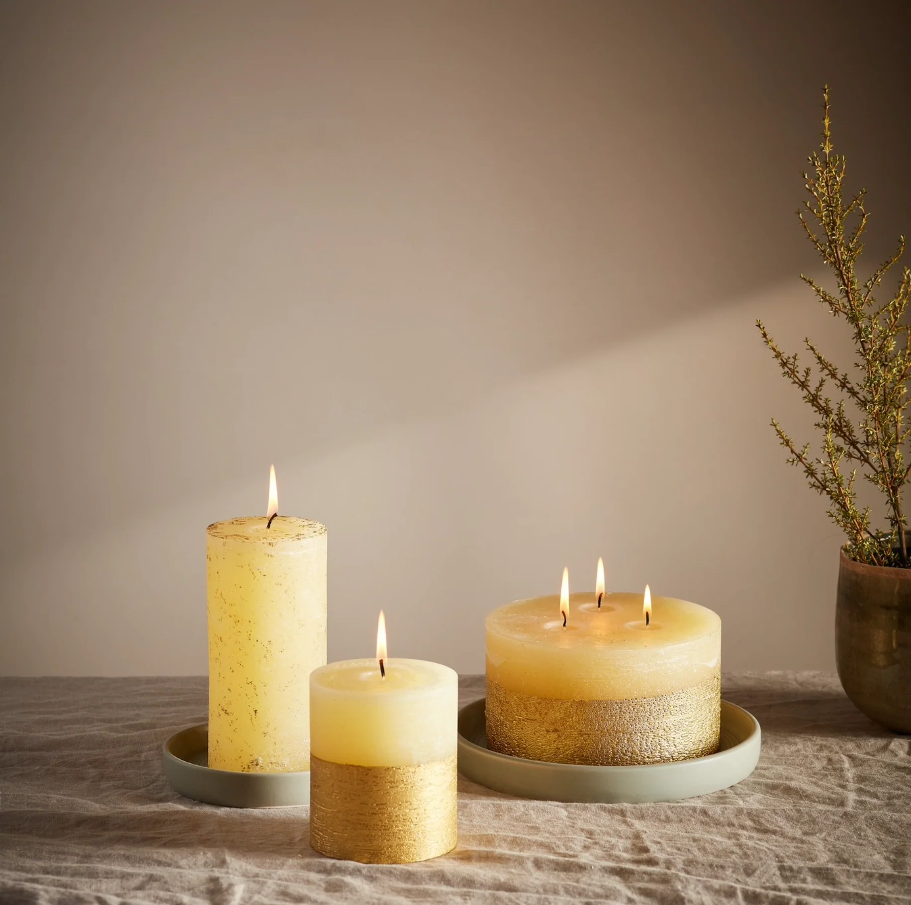 St Eval Gold Dipped Scented Pillar Candle ,Inspiritus - Image 3