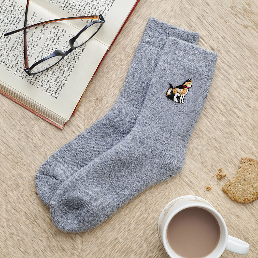 Sweet William Tortoiseshell Cat Wool Socks - Image 2