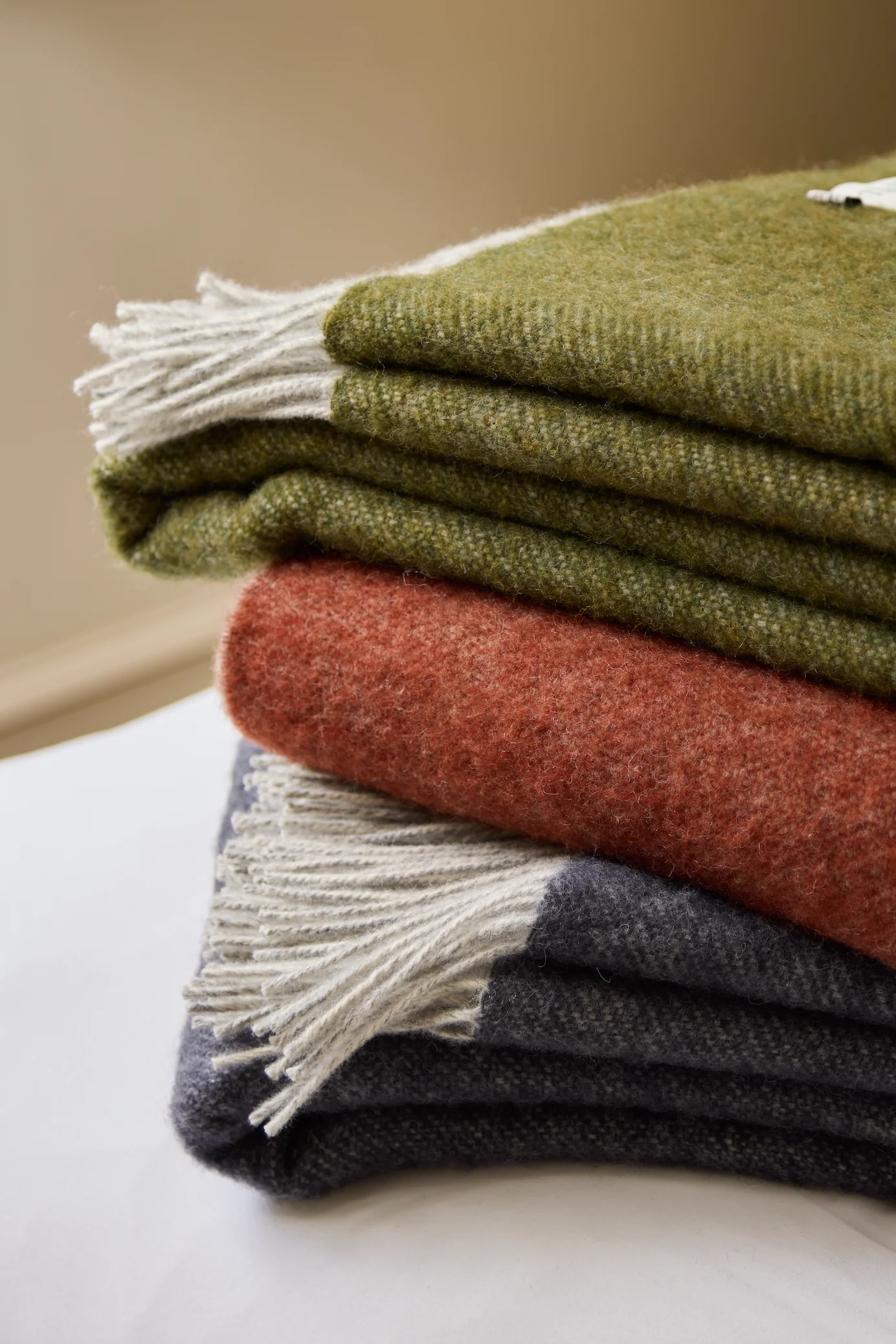Tweedmill Dartmoor Pure New Wool Reversible Throw, Ketchup - Image 3