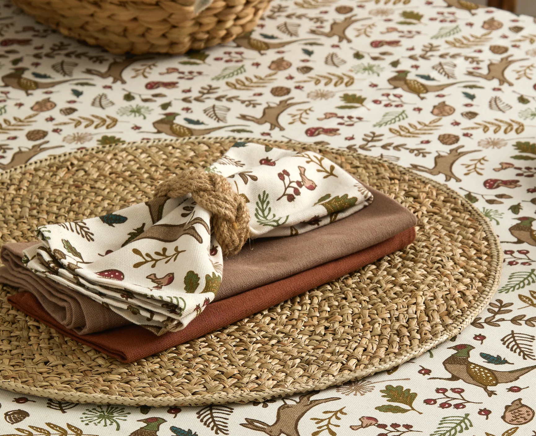Walton & Co Jute Napkin Ring, Natural - Image 5