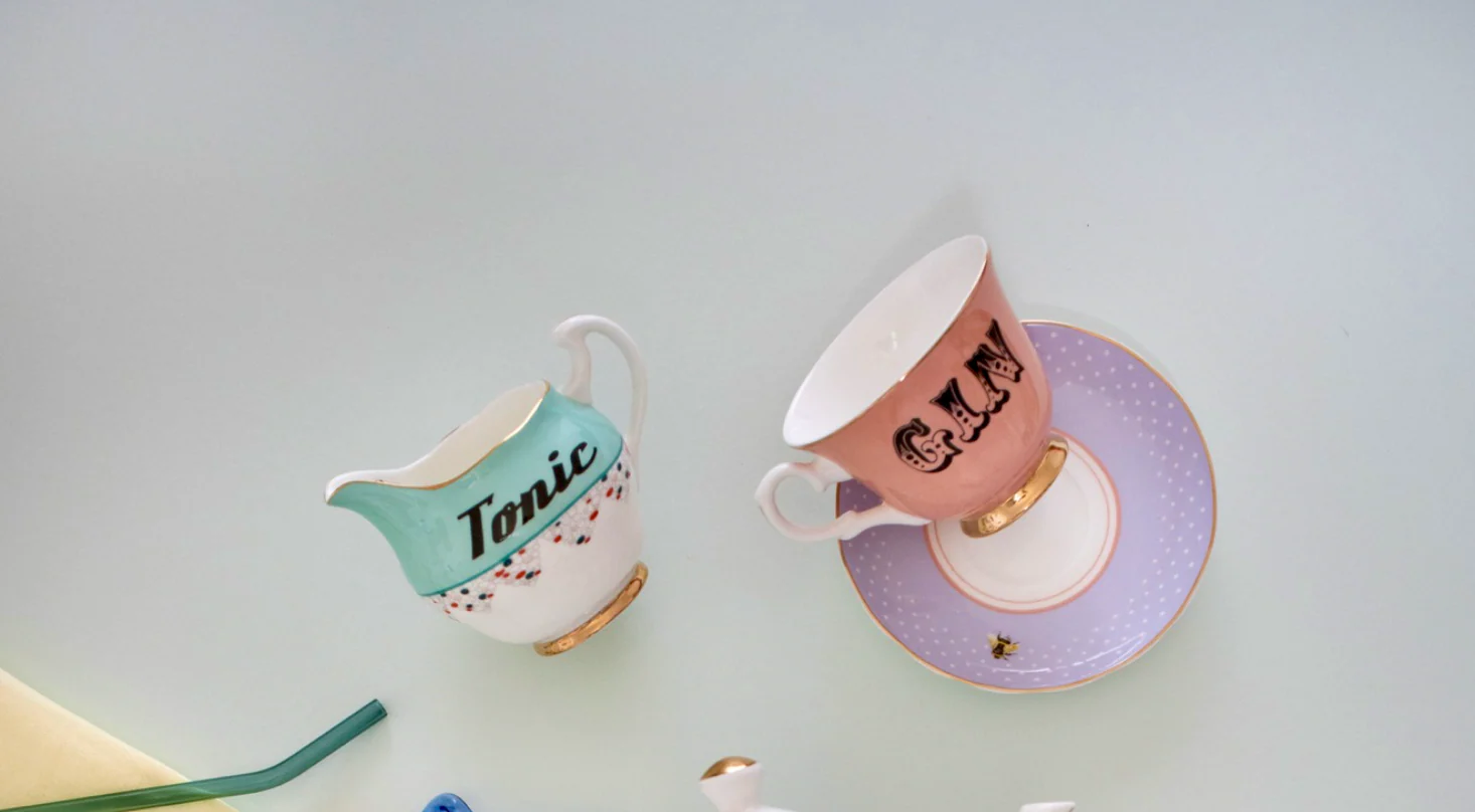 Yvonne Ellen Curvy Milk Jug - Image 4