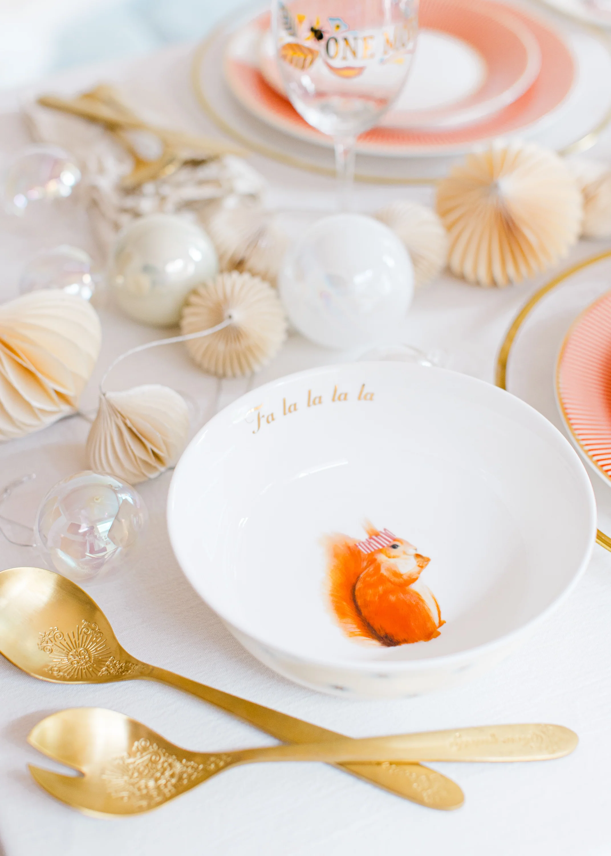 Yvonne Ellen Gold Salad Servers - Image 5